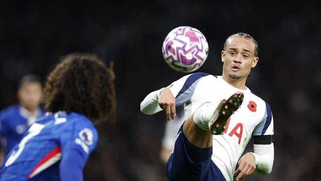 宝威入口 -关键时刻德甲传出新动向；多伦多猛龙扳平良机；管理层表态——话题不断；轮换策略成焦点(曼城换人后德布劳内扳平进球)